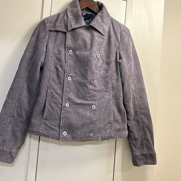 Diesel - Picture 1 of 16